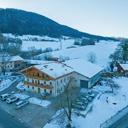 My Erholung Auf Erlebnishof Zwischen Chiemseestrand Und Kampenwand Appartement