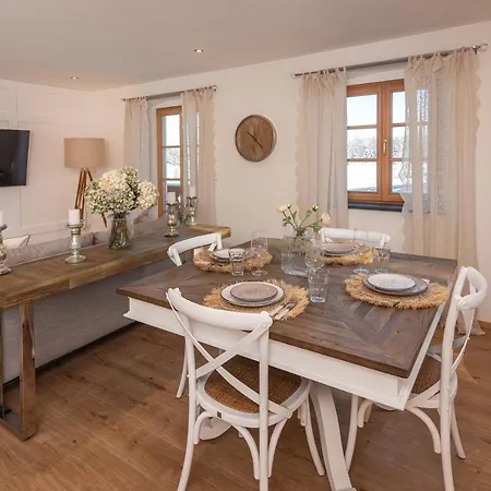 My Erholung Auf Erlebnishof Zwischen Chiemseestrand Und Kampenwand Appartement